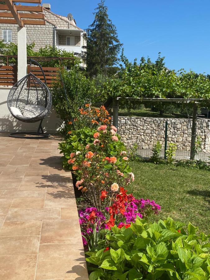 Villa Pergola -Apartment Roko Mlini Eksteriør bilde
